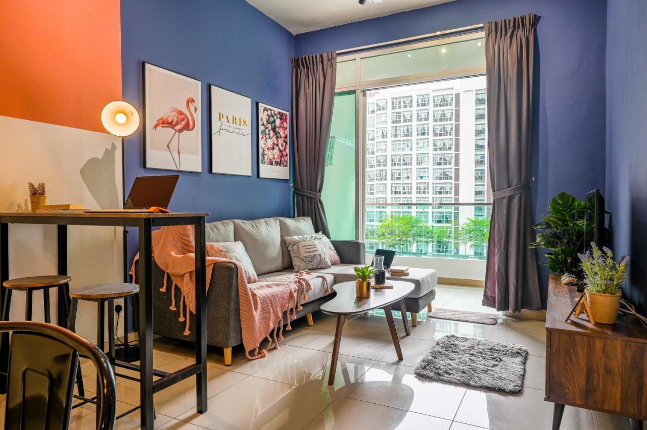 Urban Oasis, 3Br Apt In Prime Location At Cyberjaya By Verano Экстерьер фото